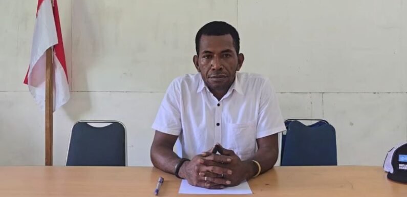 Kepala Kampung Uriemi Distrik Rasiey Kabupaten Teluk Wondama, Delvis Torey Mengapresiasi Kinerja Polri Selama 79 Tahun.