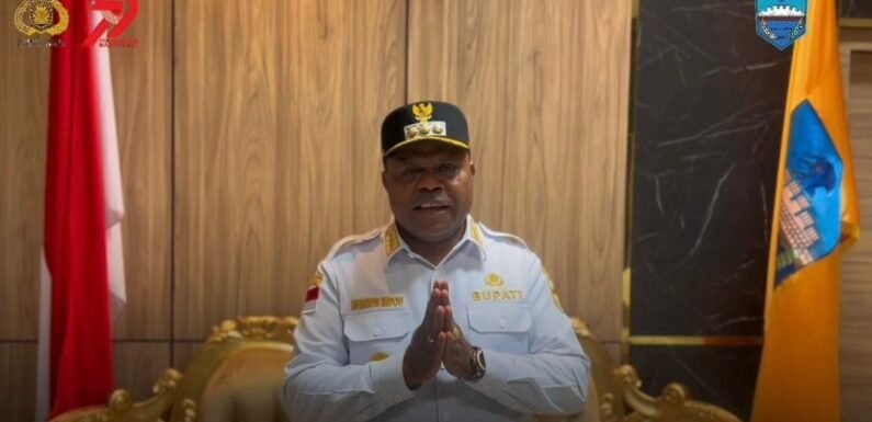 Bupati Manokwari Hermus Indou: HUT Bhayangkara ke-79, Polri Semakin Profesional, Humanis, dan Melayani Sepenuh Hati